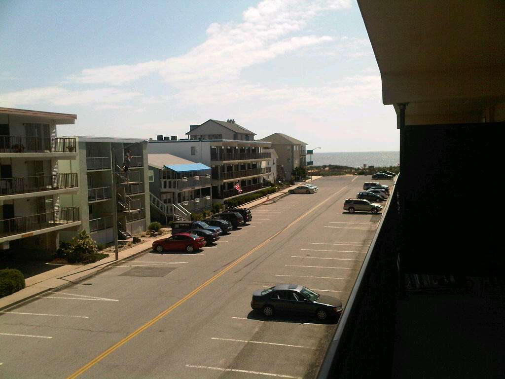 Loading Resort Image...